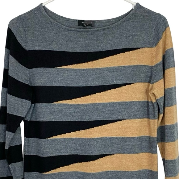 The Limited Sweater Size Medium LightWeight Neutral Wool Pullover Gray Wide Neck - Picture 7 of 7